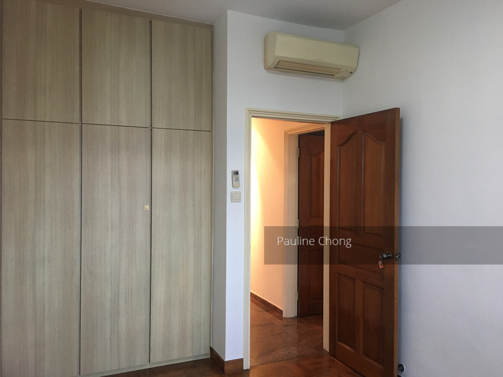 Park East (D15), Condominium #181481192